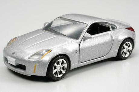 1/64 Nissan 350Z Track