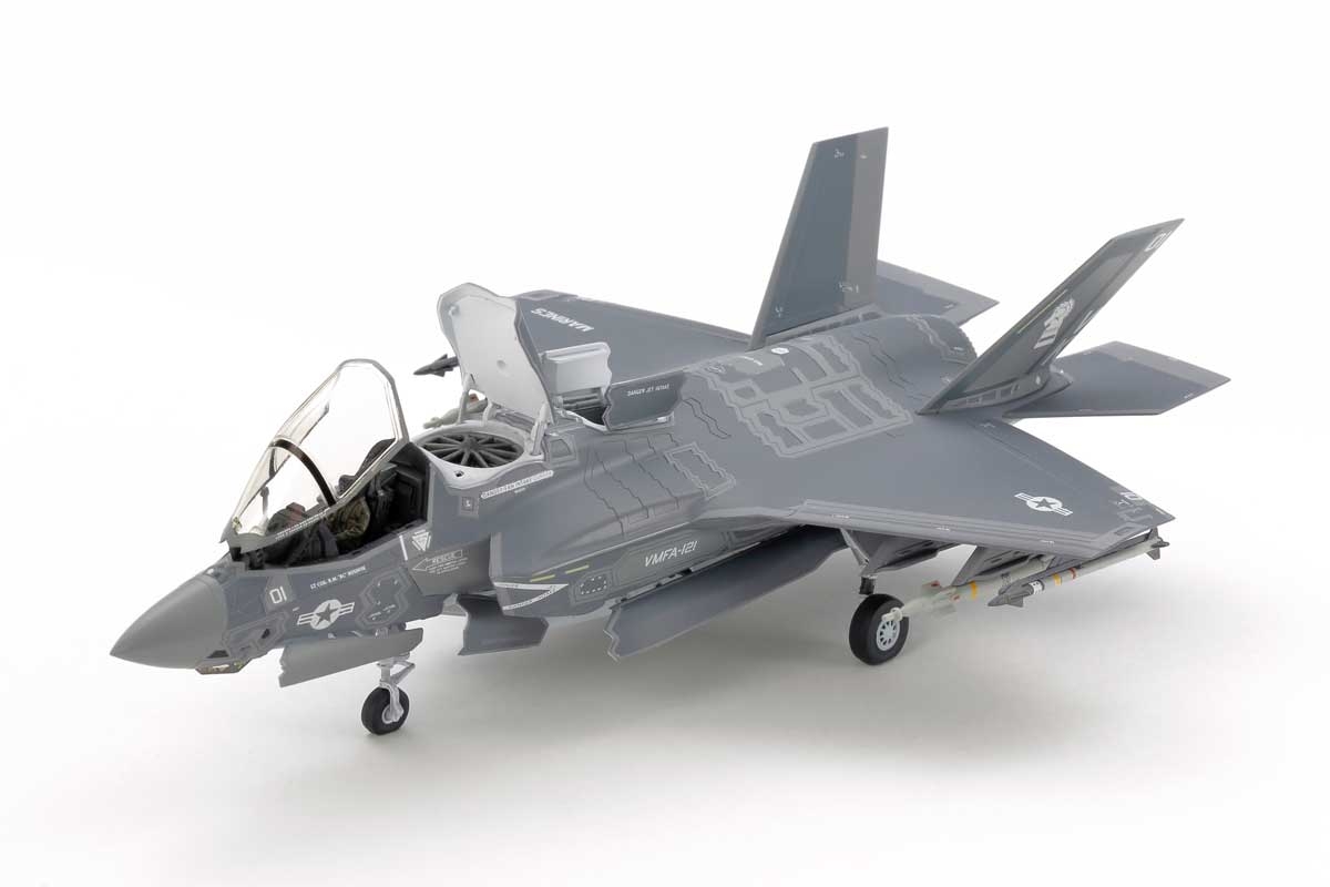 f 35 toy model